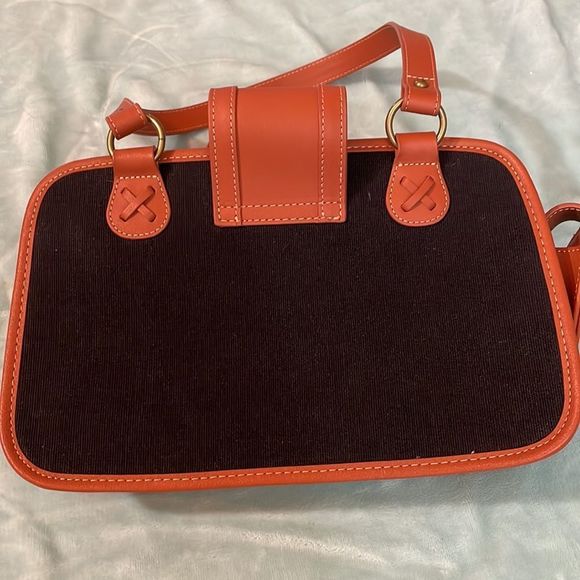 Pug Faithful Friends handbag - Picture 8 of 9